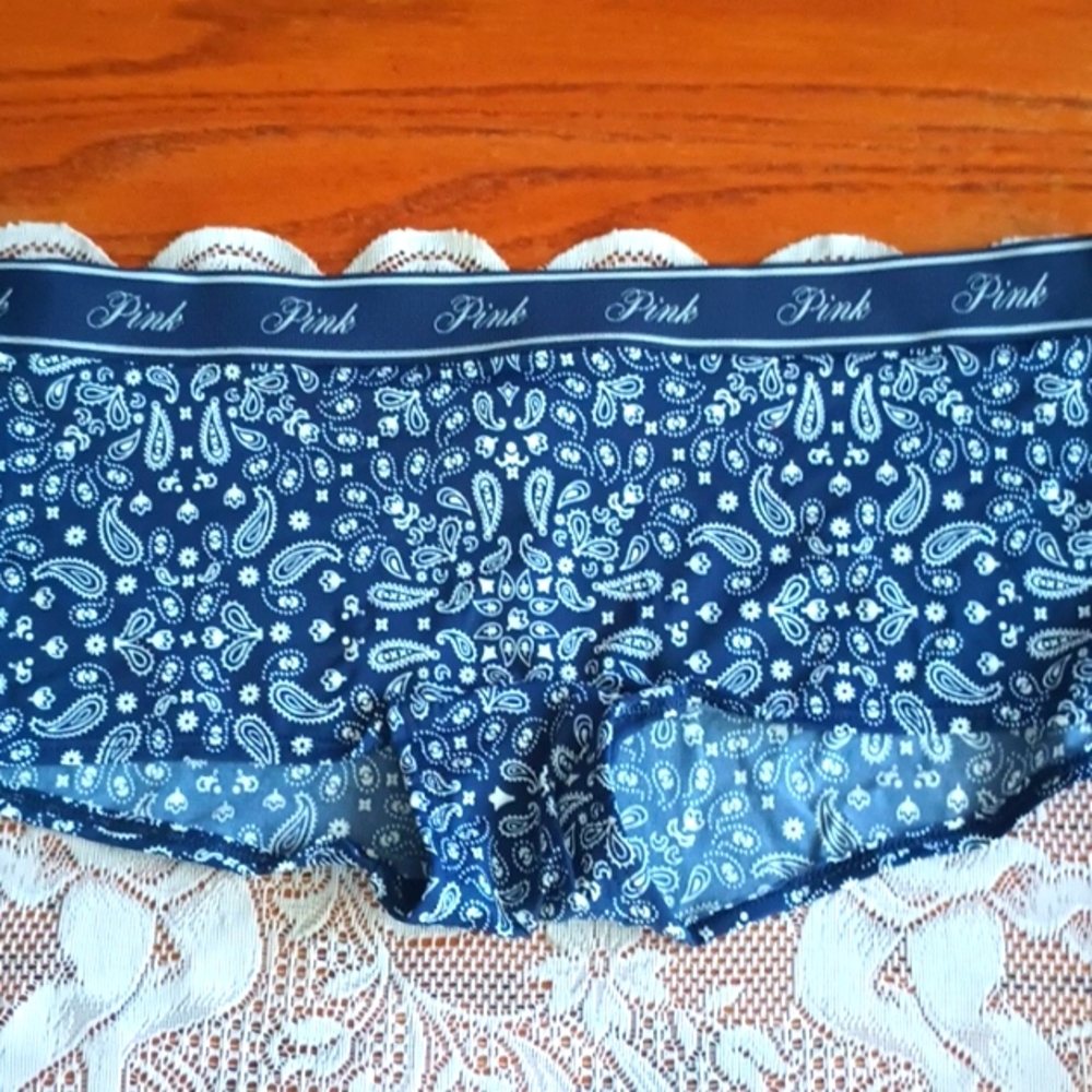 VS panty